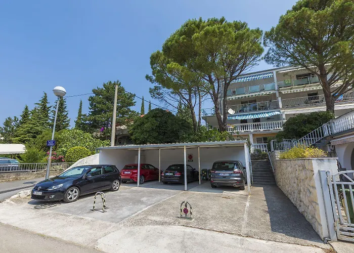 Appartamento Komfortables Nur 200 Meter Zum Mit Meerblick, Privatem Balkon Mit Liegen *