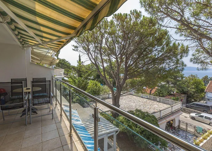 Appartamento Komfortables Nur 200 Meter Zum Mit Meerblick, Privatem Balkon Mit Liegen *