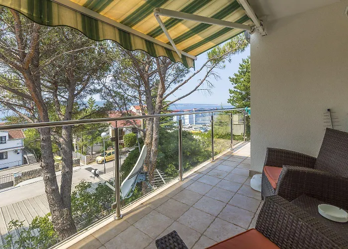 Appartamento Komfortables Nur 200 Meter Zum Mit Meerblick, Privatem Balkon Mit Liegen